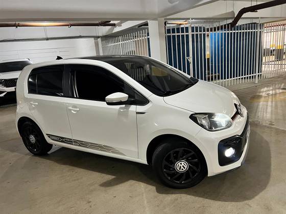 VOLKSWAGEN UP 1.0 170 TSI TOTAL FLEX CONNECT 4P MANUAL